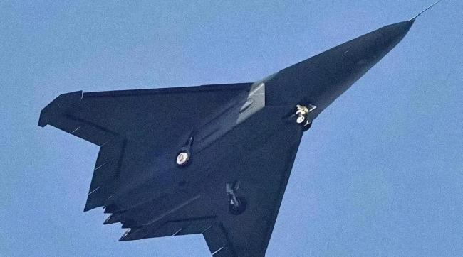 六代机适合登上福建舰吗 引领未来海战新时代