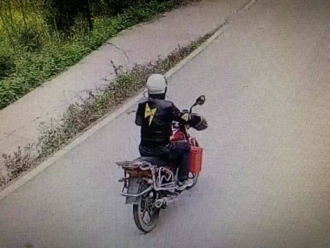 男子谎称部队有关系诈骗被拘