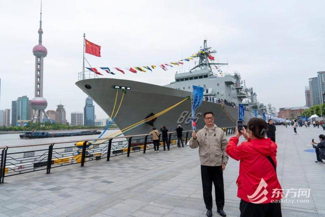 今日至25日海军在上海举办舰艇开放日 四型战舰齐聚申城