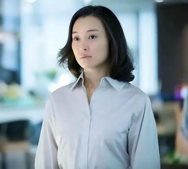 李梦内娱有自己的妍珍