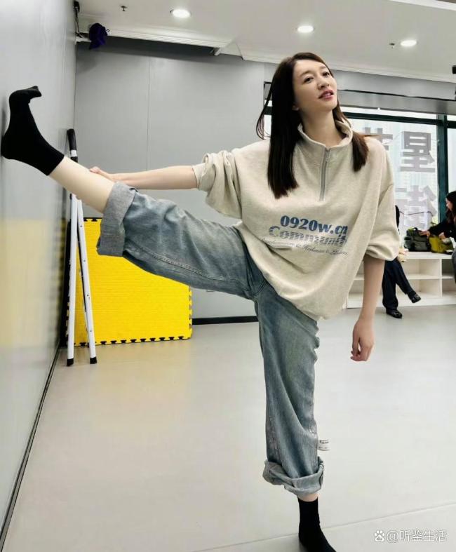 “翻车”的《心愿便利贴》竟然传到了国羽，王祉怡、高昉洁一起乘风破浪 反差逆袭引发共鸣