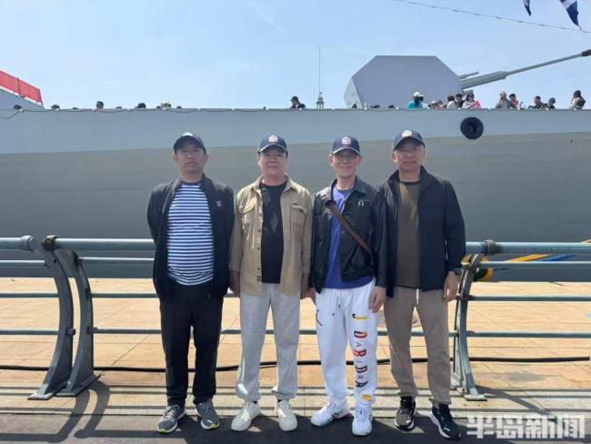 海天之间军民共叙深蓝情怀 老兵新梦齐圆