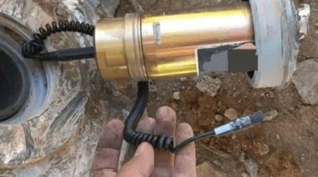 伊朗称成功摧毁三枚美国巨型钻地弹 特种部队行动告捷