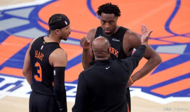 尼克斯大胜老鹰夺赛点 布伦森39分闪耀主场