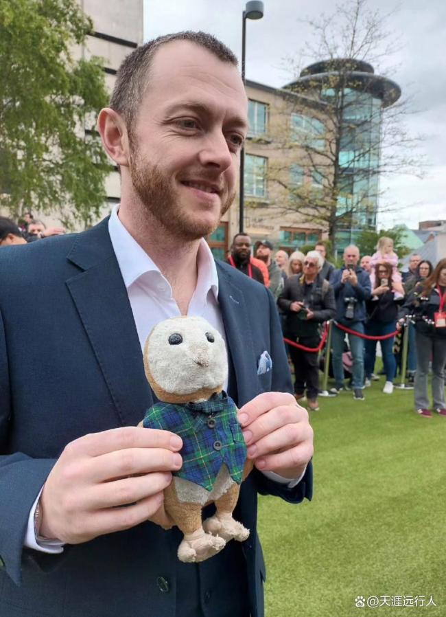 赵心童vs墨菲 四强争夺战即将打响