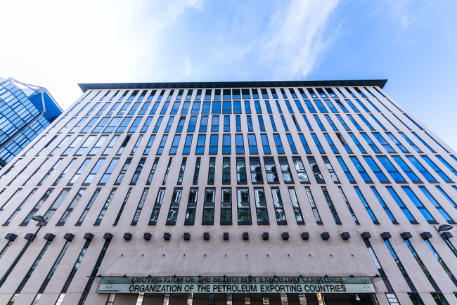 影响地区权力格局，阿联酋退出欧佩克震动全球