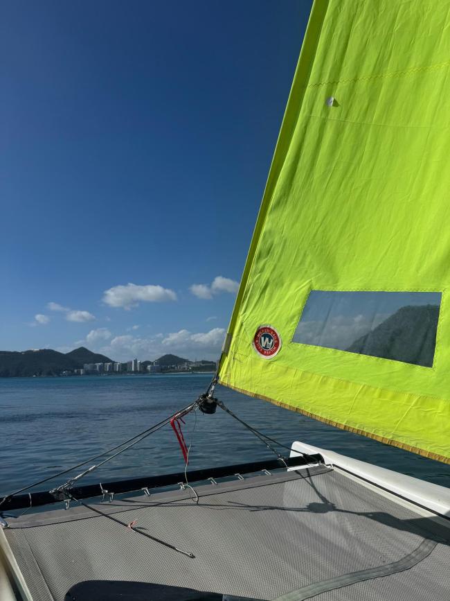 年轻人放假花千元找累 运动度假成新宠