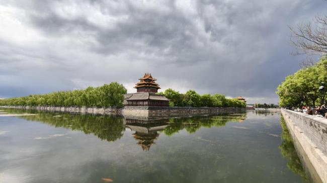 假期第三天，北京的“天空剧场”，翻云覆雨好热闹！多图直击——