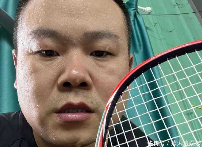 岳云鹏靠打羽毛球瘦了十几斤