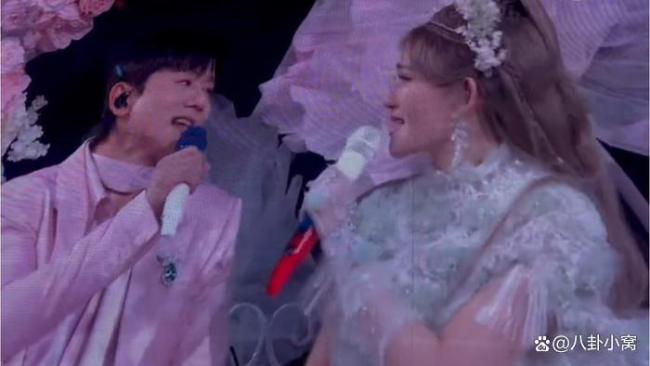 张杰谢娜时隔8年合唱《明天过后》