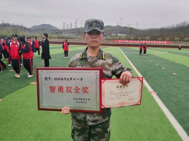 坠江的26岁专硕医学生 英勇救人牺牲