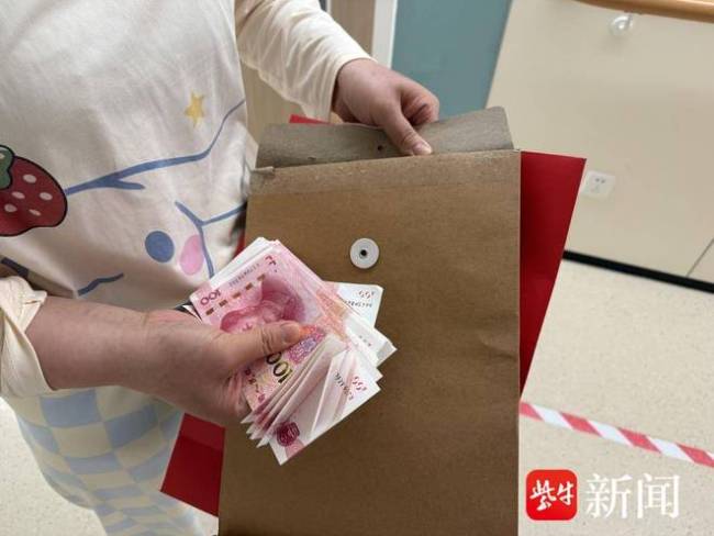 想尝松鼠鳜鱼抗癌女孩仍缺治疗费 爱心汇聚温暖病房