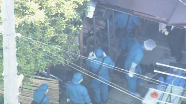 日本男孩求救 警方进屋发现3具尸体