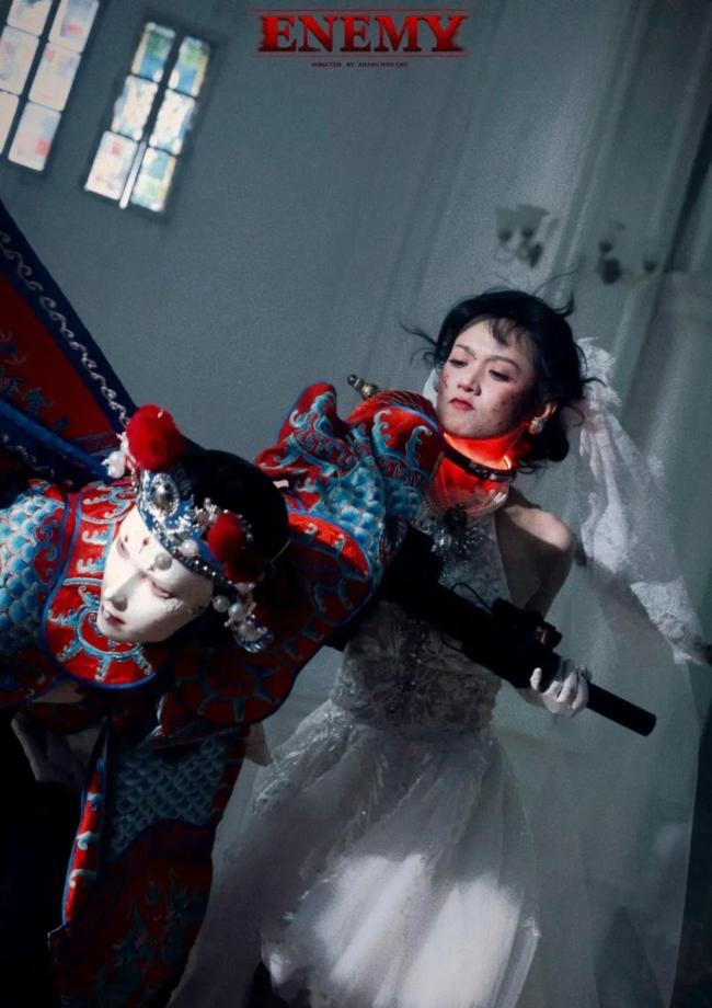 短剧《ENEMY》“见地杀”惊艳全网 手搓佳构感动大都不雅众