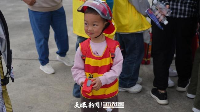 一场零距离的防灾减灾沉浸式体验 多元互动提升自救技能