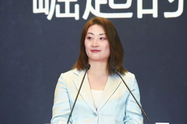 宗馥莉被曝罢免销售负责人