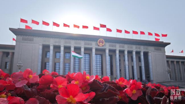 时政新闻眼丨一天三场会晤，习近平同外方领导人谈了什么？