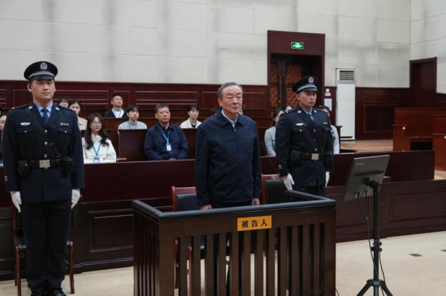 青岛原副市长吴经建获刑10年半