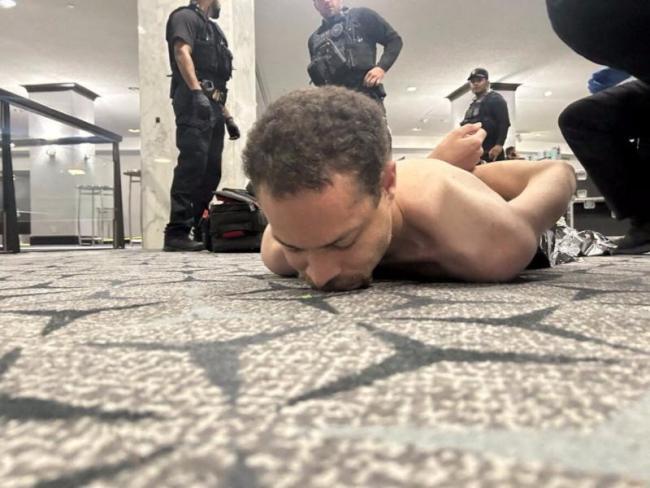 特朗普对万斯被先救走发出灵魂拷问 副总统跑得比总统快