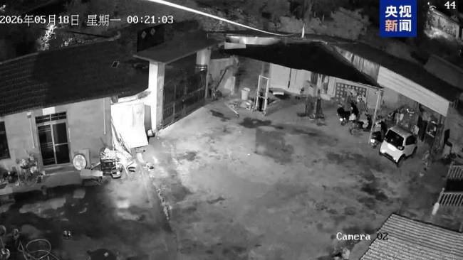 村民家中监控记录地震瞬间 震感明显引发关注