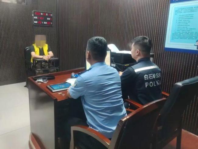 男人盗窃工地铲车变卖被持获 硕大无比不翼而飞