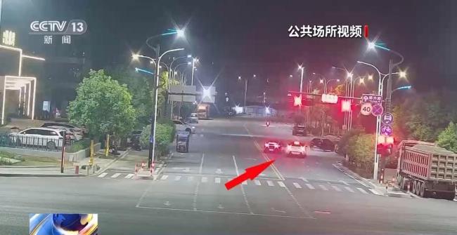 司机侥幸酒驾团伙盯梢碰瓷 夜市敲诈勒索陷阱