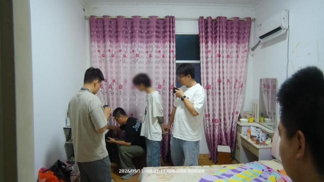 免费游戏皮肤骗走家长们200万元 警方全链条破坏糊弄团伙