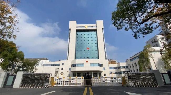 男子专挑酒驾司机碰瓷被判刑 敲诈勒索获刑罚