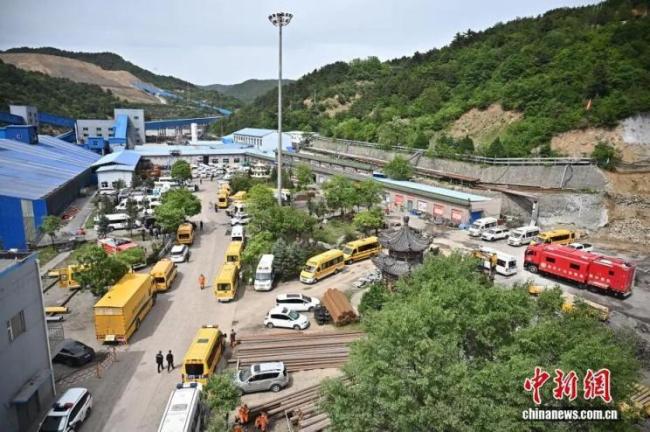 山西煤矿事故现场发现两条隐藏巷道