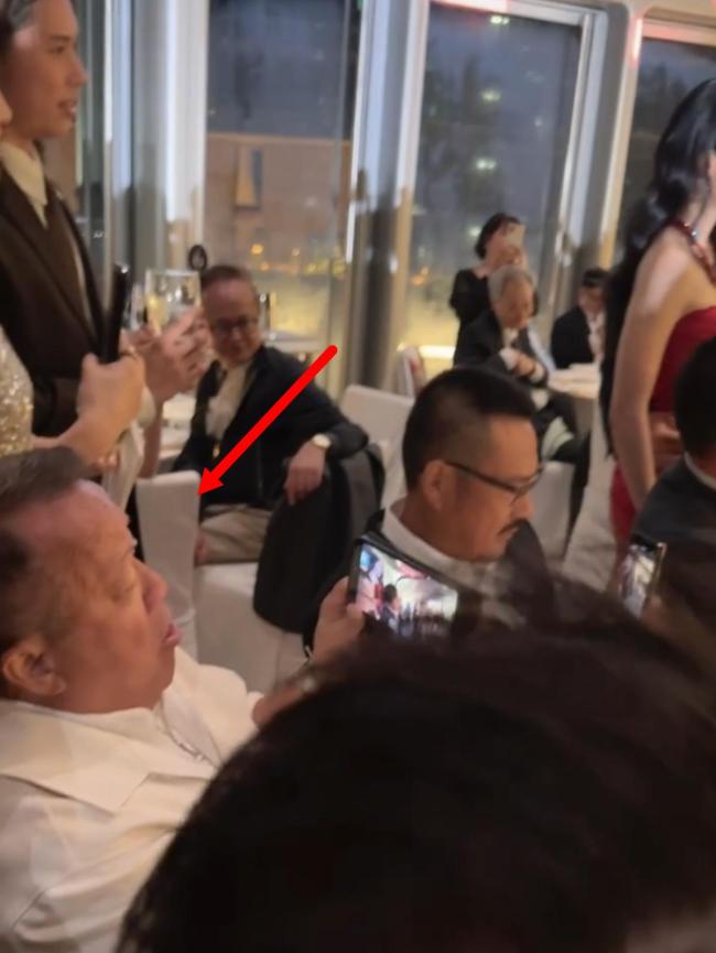 百亿富二代大婚 张学友现场献唱 明星云集见证浪漫时刻