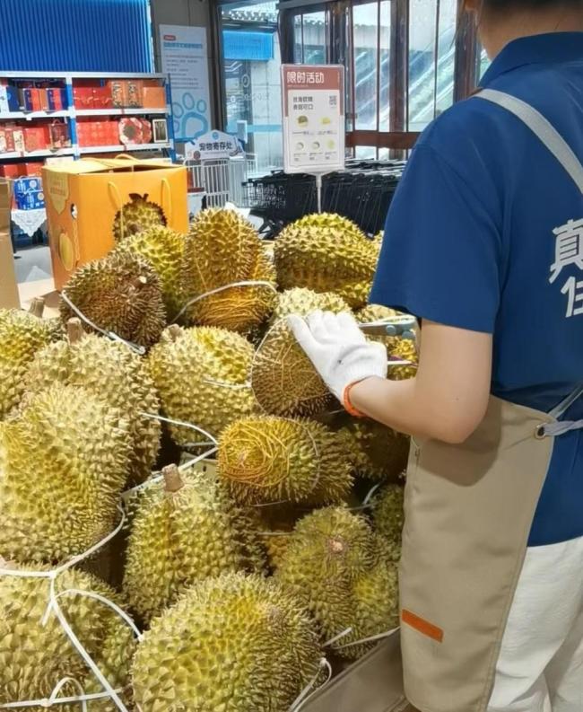 长沙榴莲进货量同比涨35% 价格亲民销量翻倍