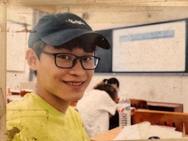 廣西26歲小伙騎車(chē)視頻爆火海外 田園生活引共鳴