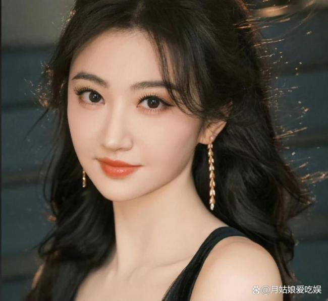 曝景甜降价出售上海豪宅 急售背后引猜测