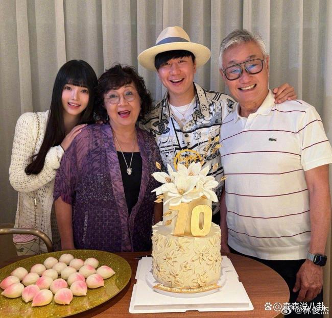 林俊杰母亲回应是否喜欢七七