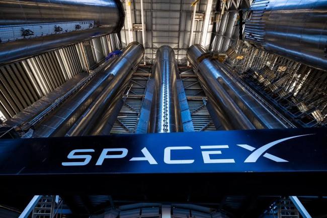 SpaceX凭什么值1.8万亿美元 太空AI算力帝国的蓝图