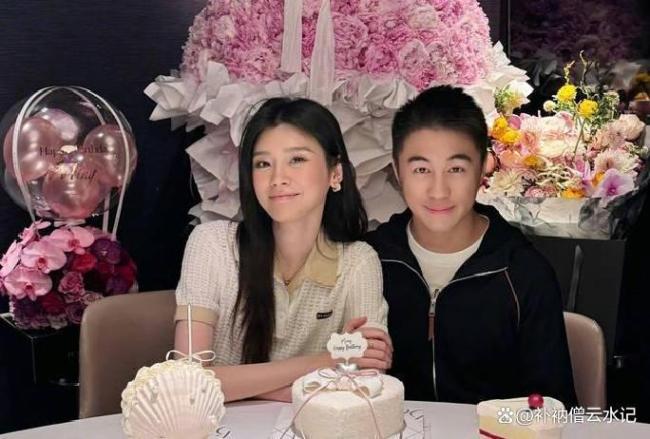 曝奚梦瑶婚礼机酒全包伴手礼5万 浪漫细节引关注