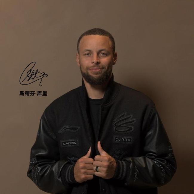 库里签约李宁开了一个先河 终结“乱穿鞋”时代