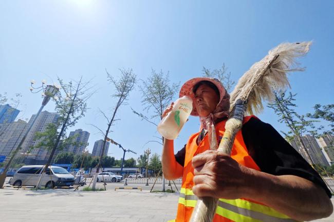 广东“桑拿天”为何这么闷热 异常高温提前登场