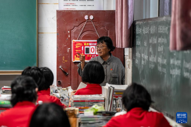 被張桂梅送出大山的學(xué)生怎么樣了 點(diǎn)亮大山的希望之光