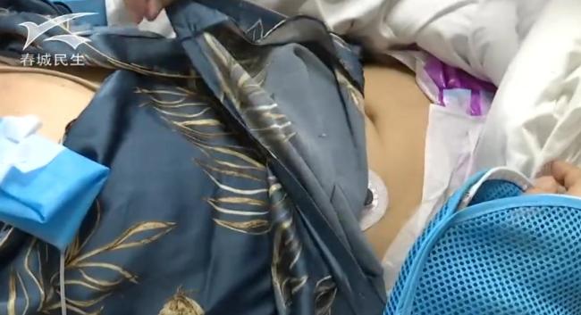 男子食用見(jiàn)手青后翻出27樓窗戶往下爬 中毒引發(fā)幻覺(jué)險(xiǎn)釀悲劇