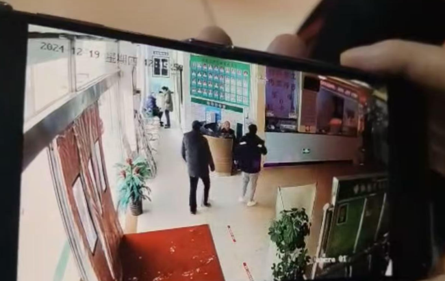男子胸痛就診離世家屬索賠84萬(wàn)被拒