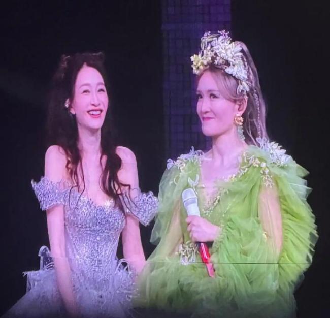 謝娜北京演唱會(huì)售罄 引發(fā)跨界演出熱議