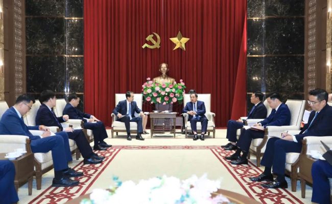 驻越南大使何炜会见河内市委书记 共话中越合作新篇章
