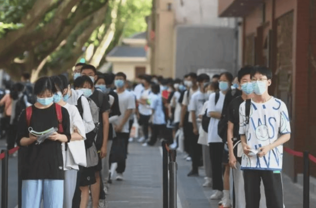 浙江一县城突然取消中考 全员直升高中 小城教育改革引热议