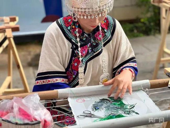 一个小县城凭什么接住世界杯订单 非遗技艺闪耀全球舞台