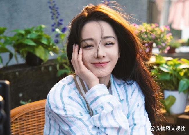 迪丽热巴签约嘉行13年 和平分手独立运营