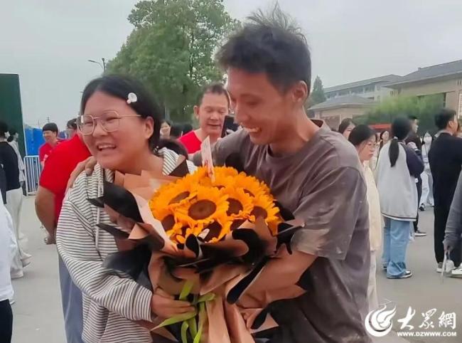 如果父爱有形状应该是什么模样 无声的爱有回响