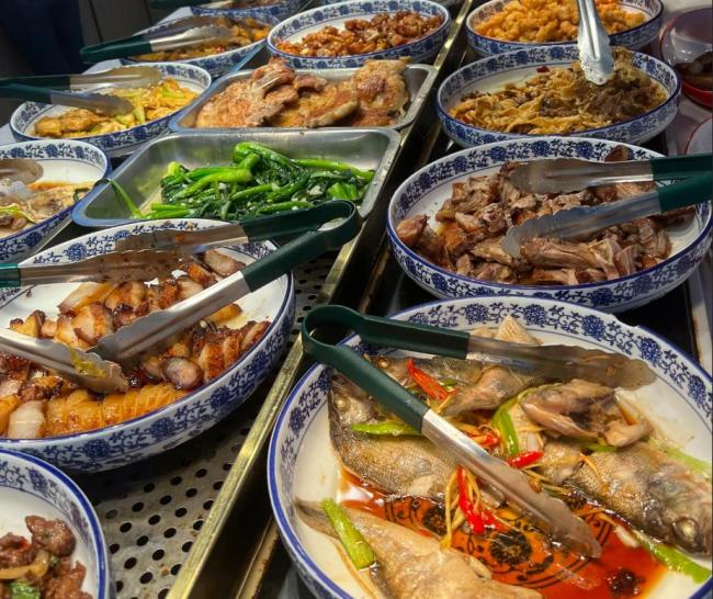 月薪2万吃不起的称重快餐，大规模倒闭 餐饮“刺客”退潮