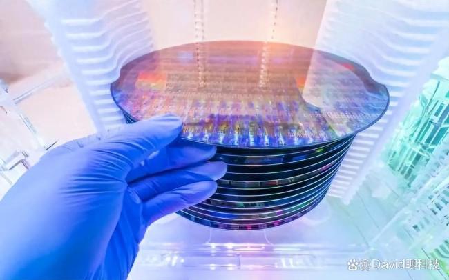 国产ArF光刻胶的进展如何 打破日系垄断实现突破