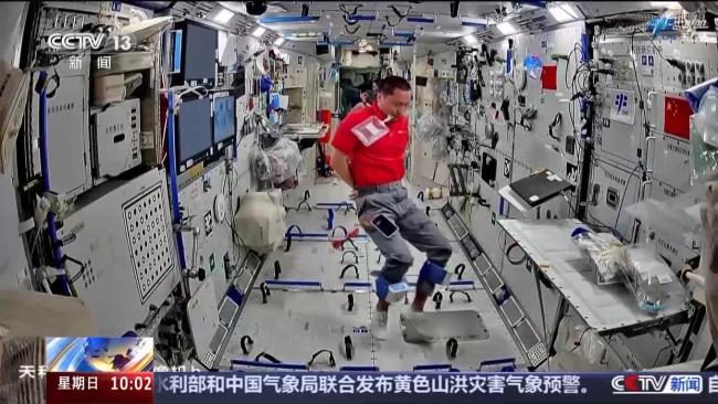 神舟二十三号乘组解锁太空出差新体验 忙碌充实的太空生活